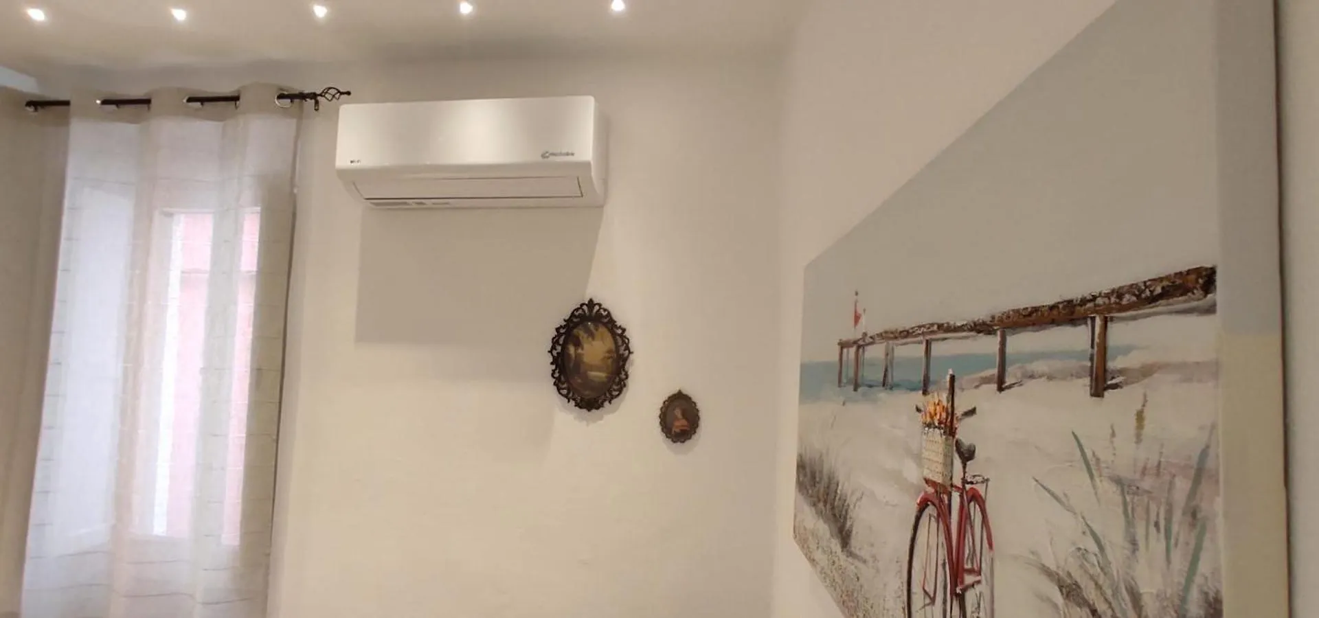 La Follia Dell'Architetto Villa Bari Holiday home